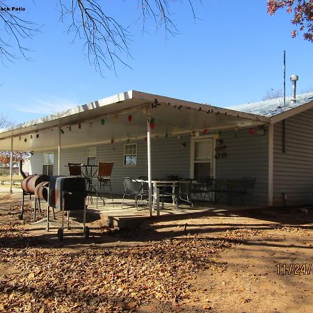 Arrowhead Point Lodge & Campground Kingston Exterior foto